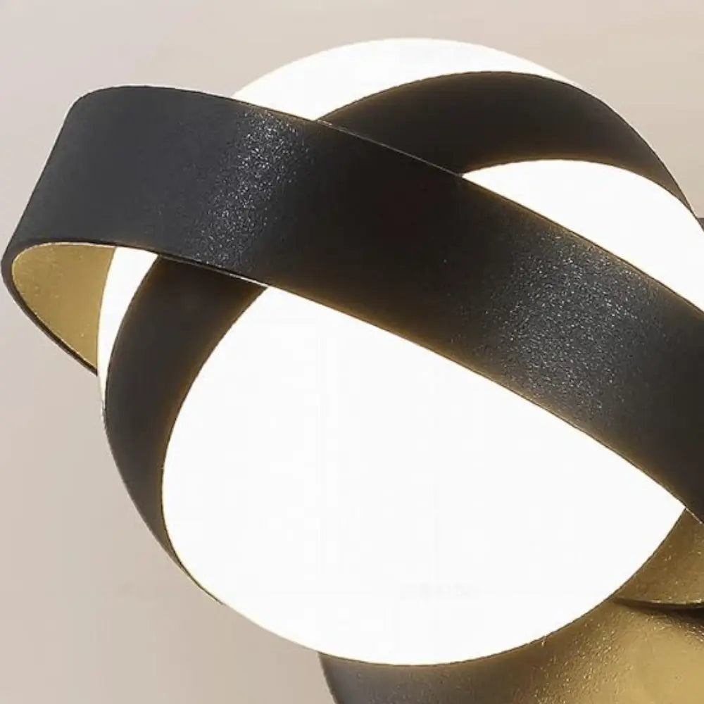 Noctis | Runde LED-Wandleuchte in Schwarz & Gold