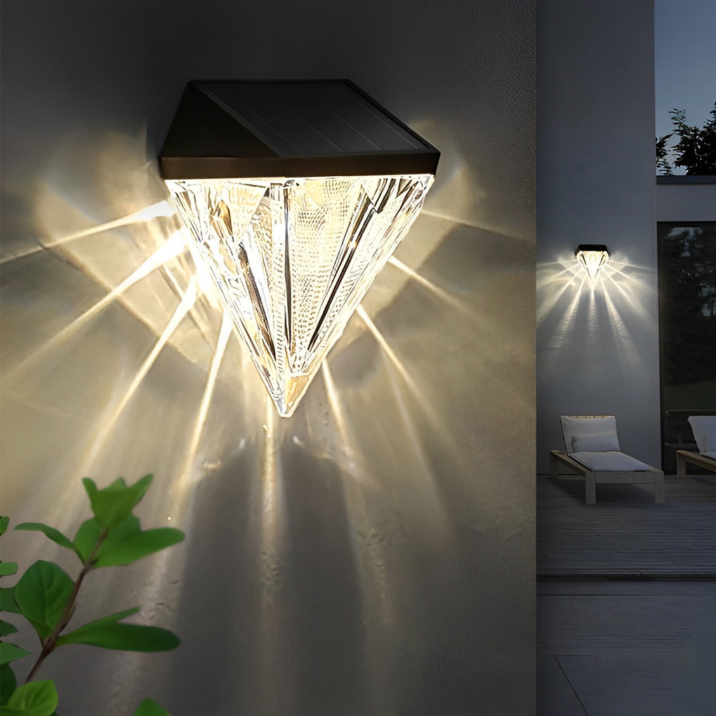 PrismLux | Geometrische Solar-Wandleuchte