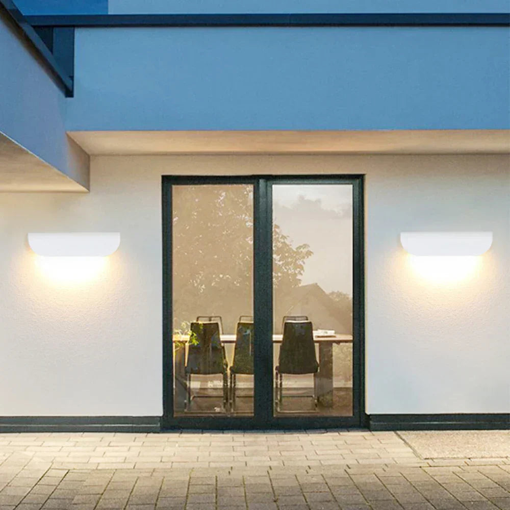 NovaBeam | LED Außenwandleuchte für Fassade & Eingang