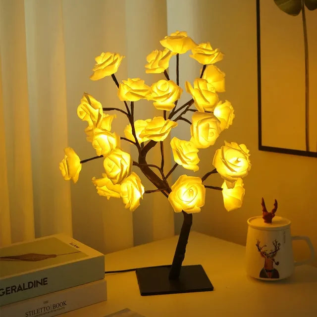 EnchantedGlow | Zauberhafte LED-Baumlampe mit Blütenzweigen