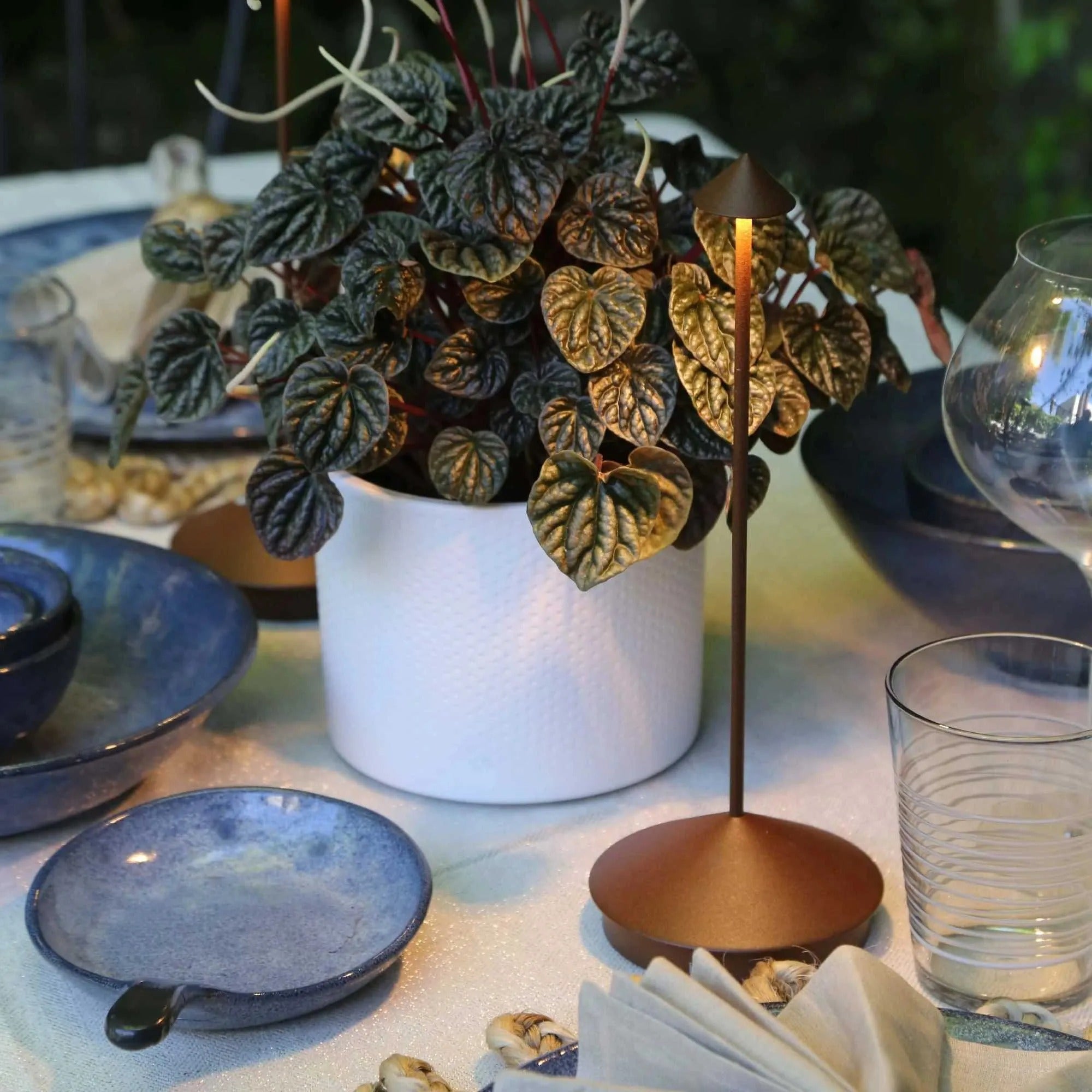 Luxa | Kabellose Design-Tischleuchte