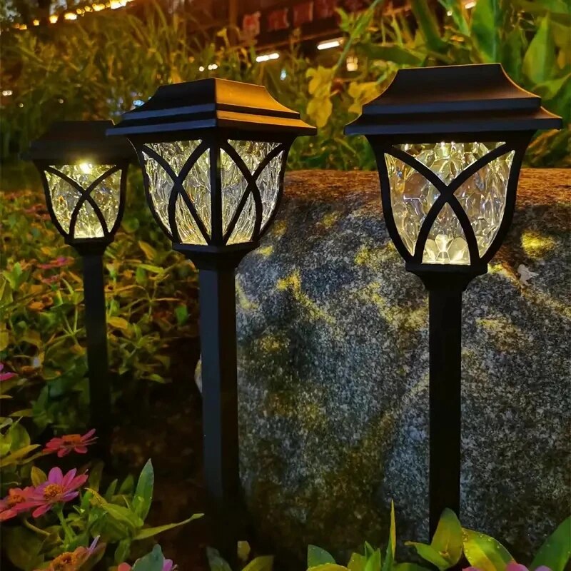 GartenGlanz | Solar Wegeleuchten fürs Blumenbeet