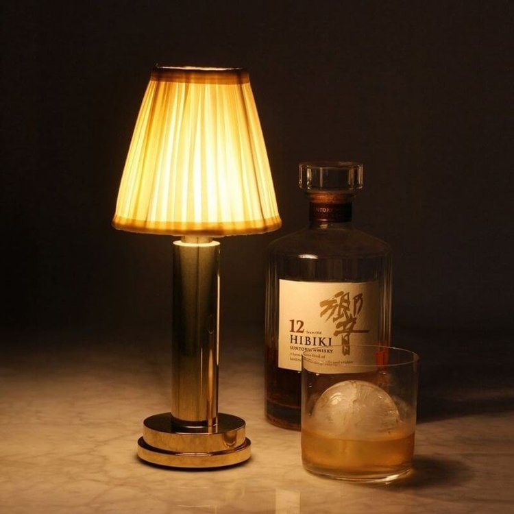 VelloGlow | Kabellose LED-Tischlampe mit Stoffschirm