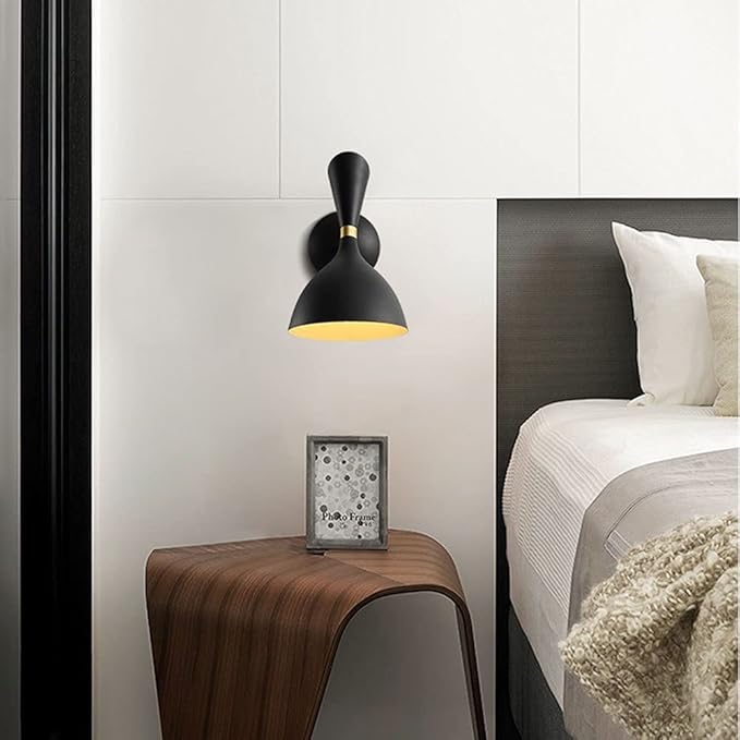 ForgeGlow | LED-Wandleuchte im Industrial-Design