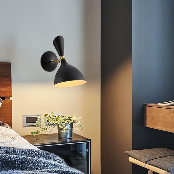 ForgeGlow | LED-Wandleuchte im Industrial-Design