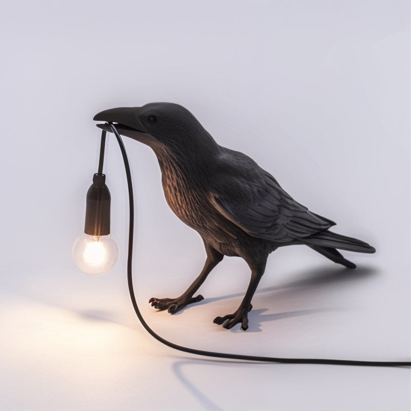 AvianLuxe | Kunstvolle Vogel-Tischlampe aus Harz