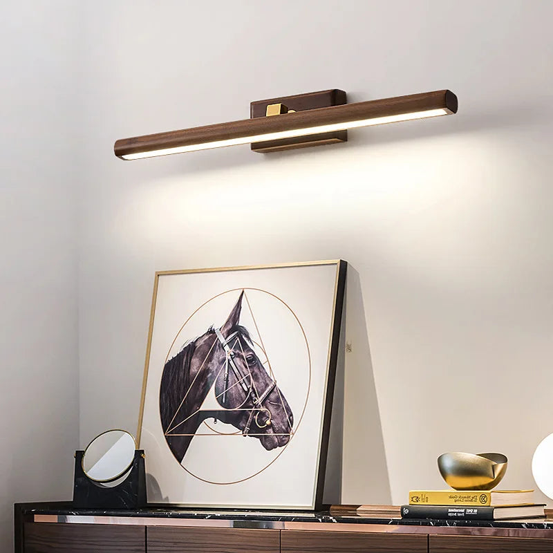 Walnoir | Holz-Wandleuchte mit warmem LED-Licht