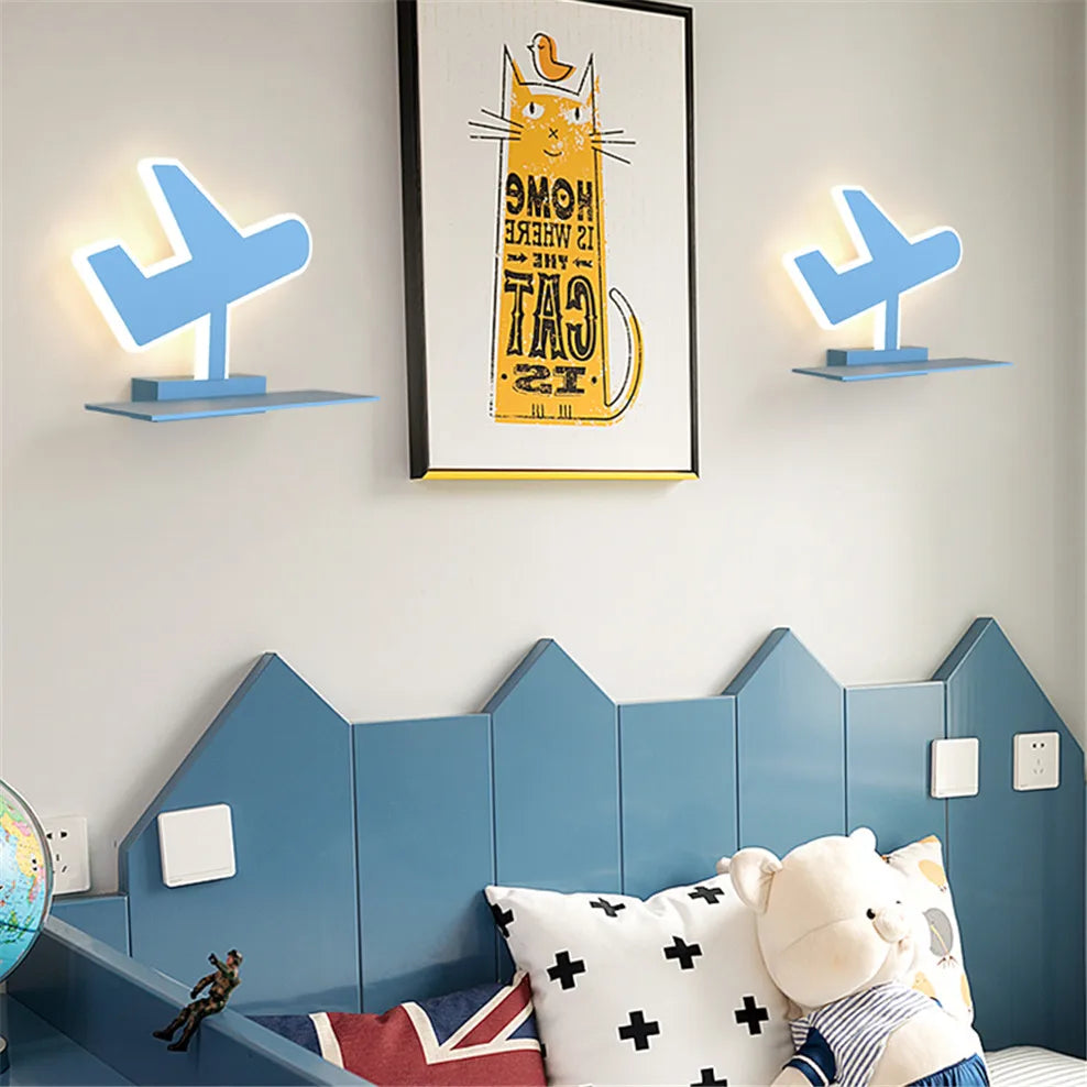 AeroWing | LED-Wandleuchte im Flugzeugdesign