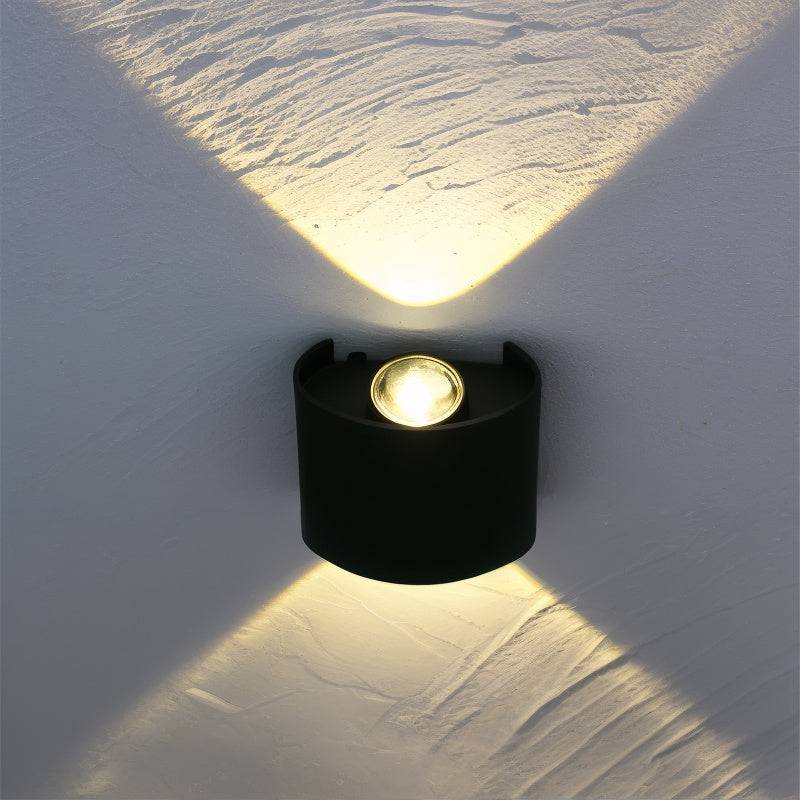 AuraWall | LED Wandleuchte für innen & außen