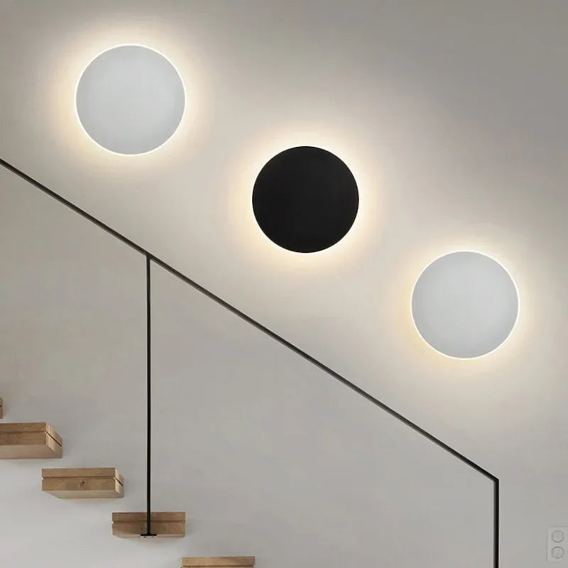 Ringspur | Runde LED-Wandleuchte mit sanftem Lichtring