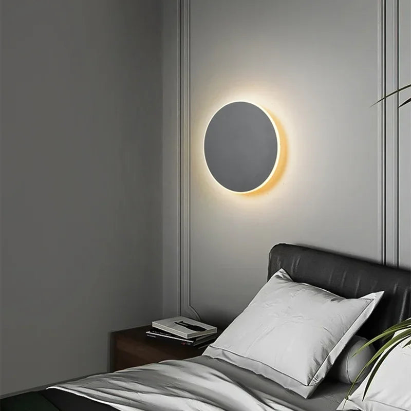 Ringspur | Runde LED-Wandleuchte mit sanftem Lichtring
