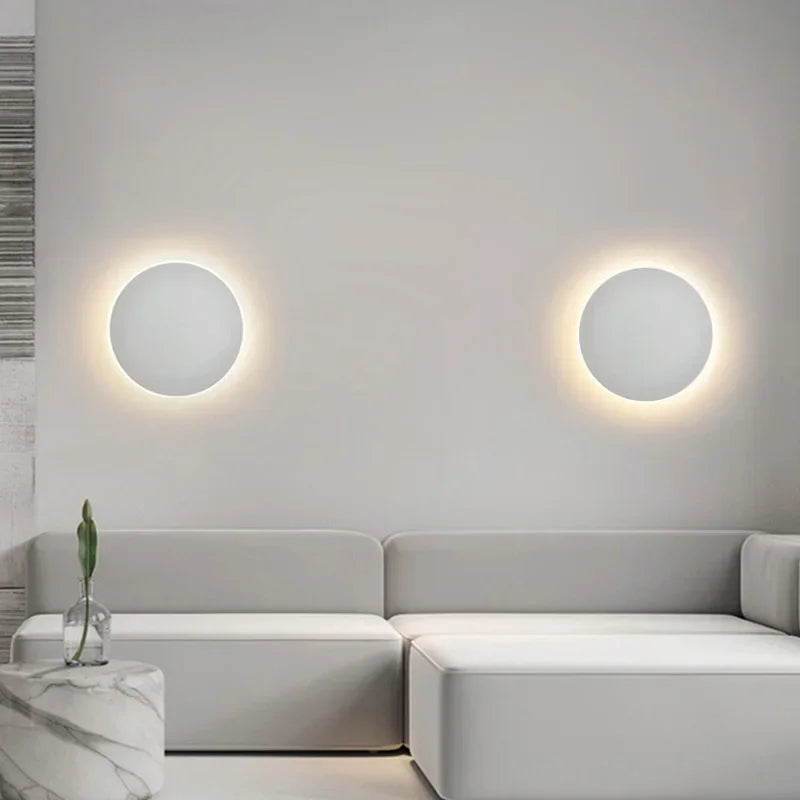 Ringspur | Runde LED-Wandleuchte mit sanftem Lichtring