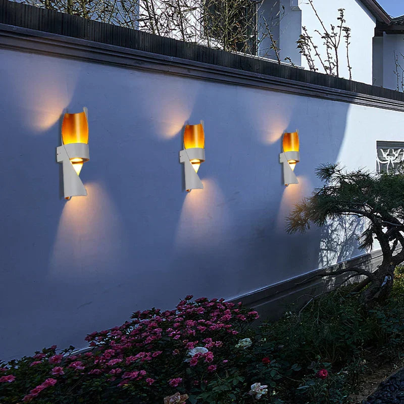 DuskFrame | LED Außenwandleuchte mit Up & Down-Effekt