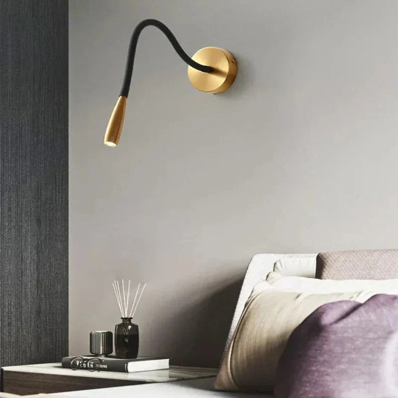 AuriaVerve | Verstellbare LED-Wandleuchte mit Dimmfunktion