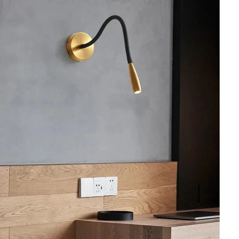 AuriaVerve | Verstellbare LED-Wandleuchte mit Dimmfunktion
