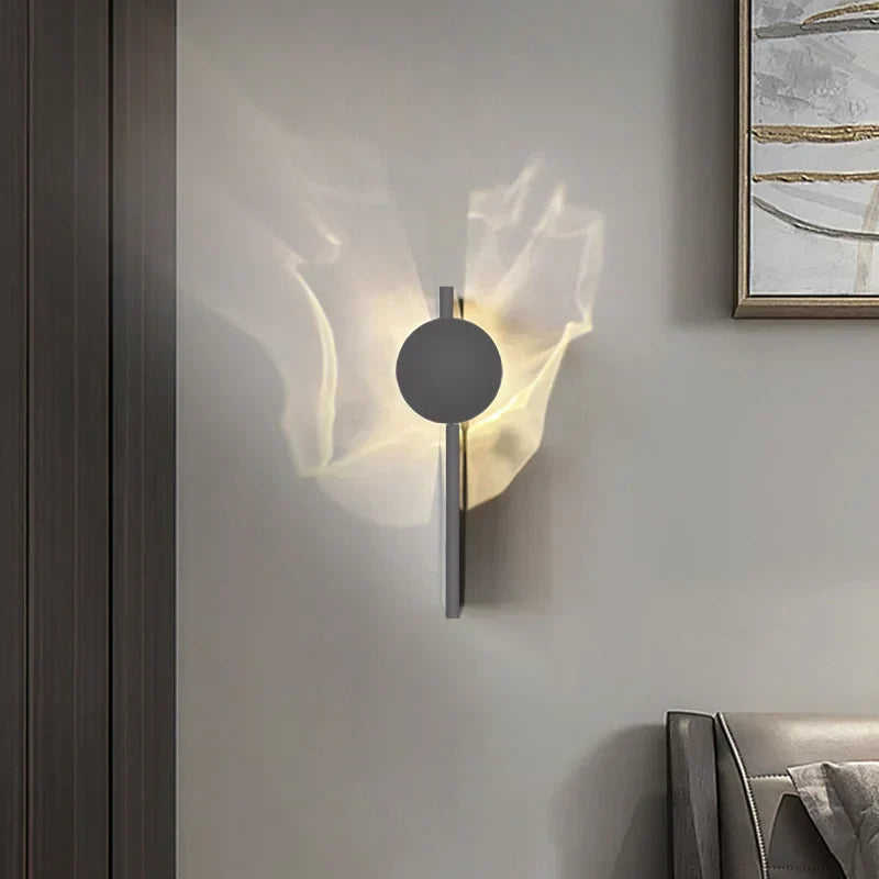 GlintWave | Drehbare LED-Wandleuchte mit Wellendesign