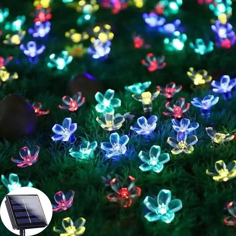 SolarBlüte | Solar-Gartenblume mit LED-Lichterkette