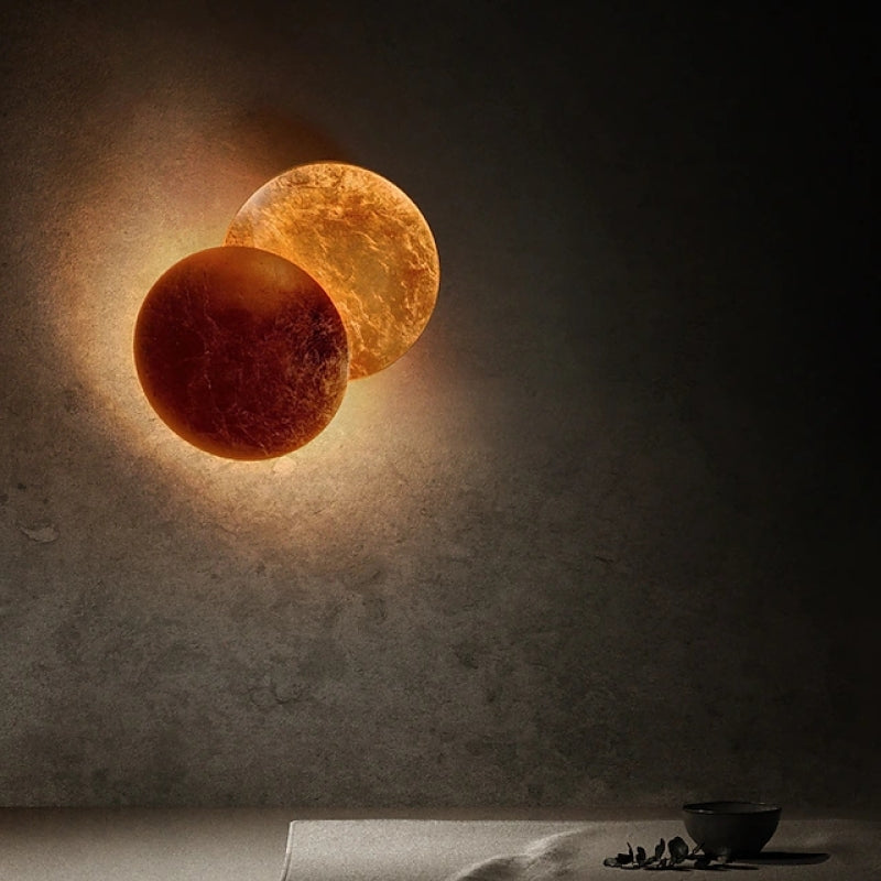 Lunoro | LED-Wandleuchte in Gold und Rotbronze