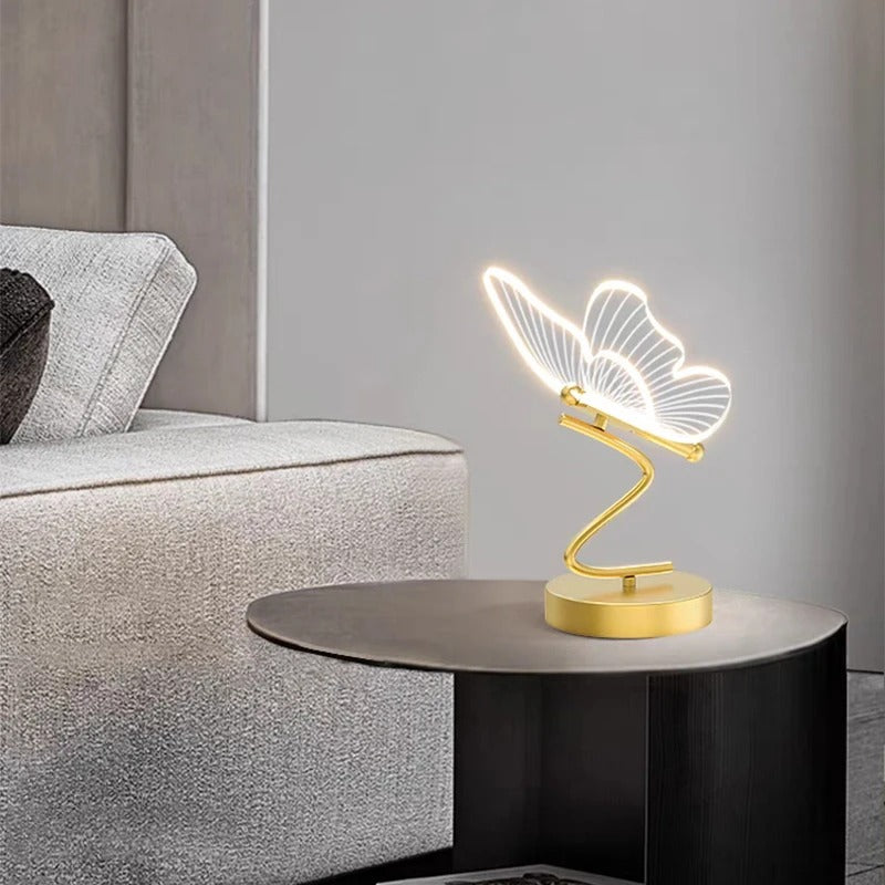 ButterflyLux | Elegante LED-Tischleuchte im Schmetterlingsdesign