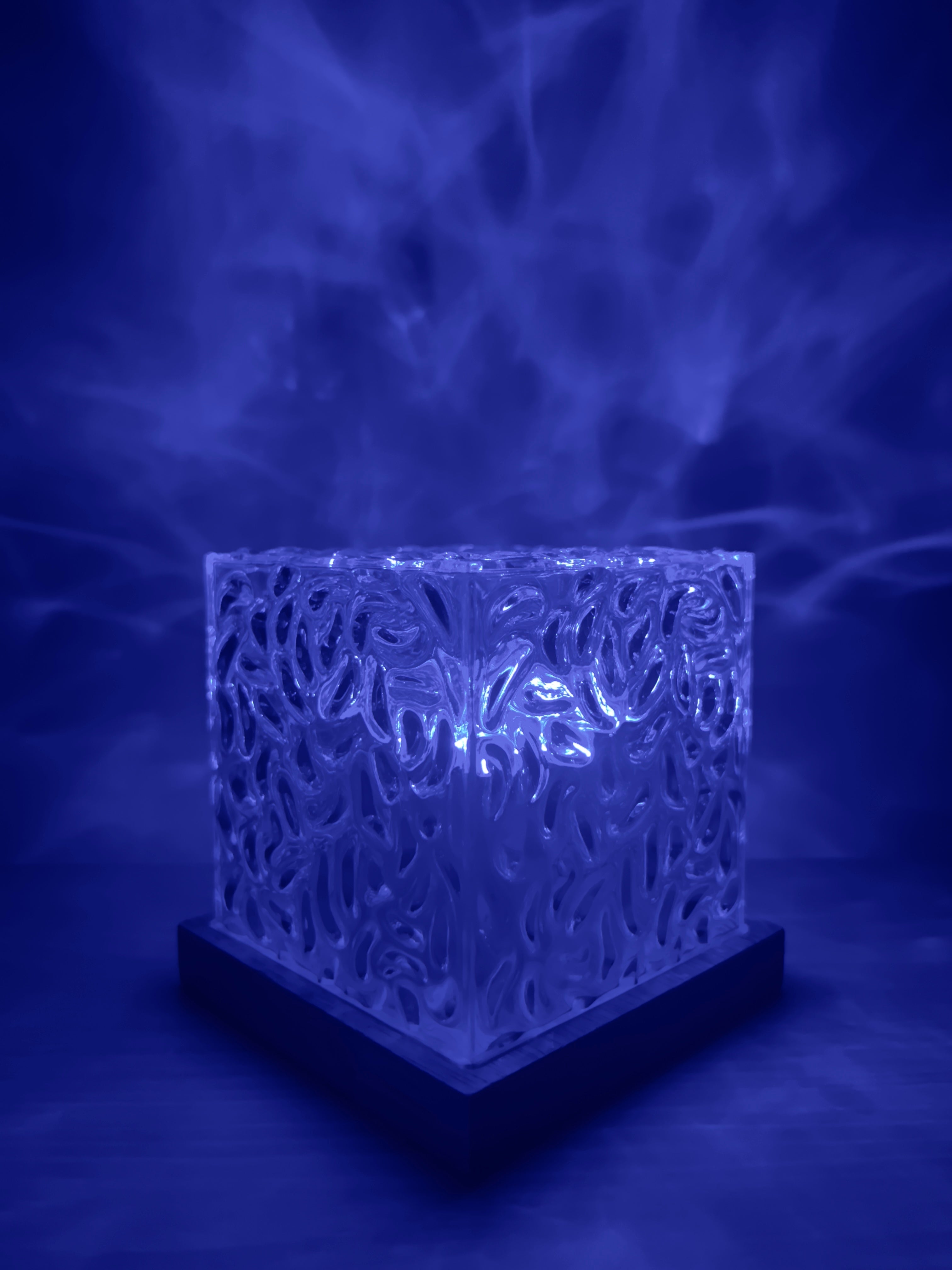 OceanoLux | LED Nachtlicht mit Wasserwellen-Effekt