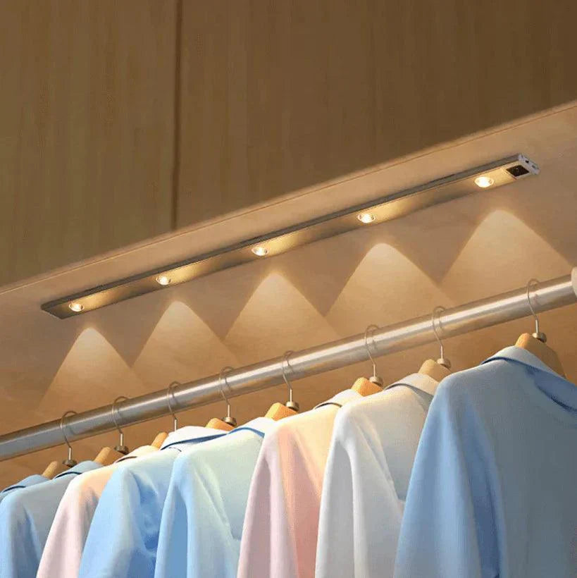 SensoLux | LED Lichtleiste mit Bewegungssensor
